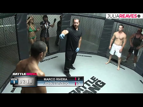 ❤️ Ultimate Fighter es folla a una noia número just després d'una baralla al ring ️❌ Porno de qualitat a nosaltres ﹏